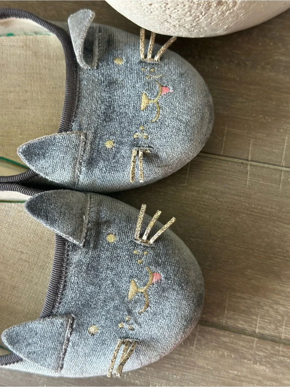 Joyfolie Girls' Mary Jane Shoes in Gray and Cream